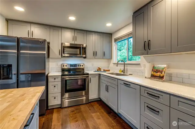 Newly Remoded Kitchen with Stainless Steel Appliances
