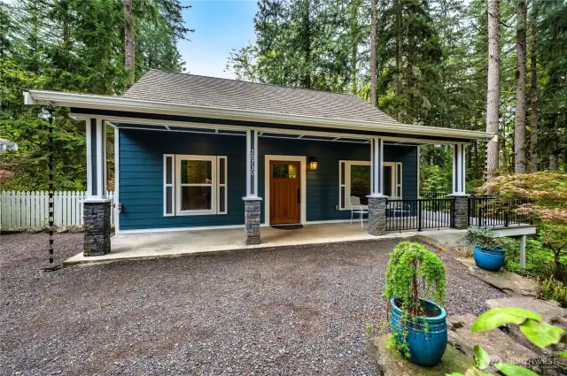 Welcome to this great little DADU (detached accessory dwelling unit) built in 2018. Two bedroom (960 sf) home for family, guests, home office or maybe an income source.