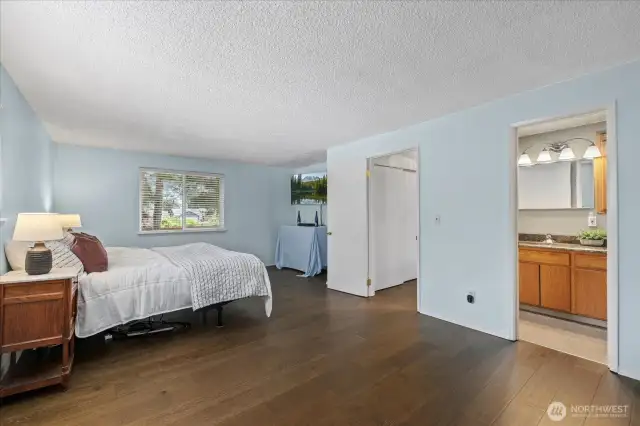 Massive primary bedroom