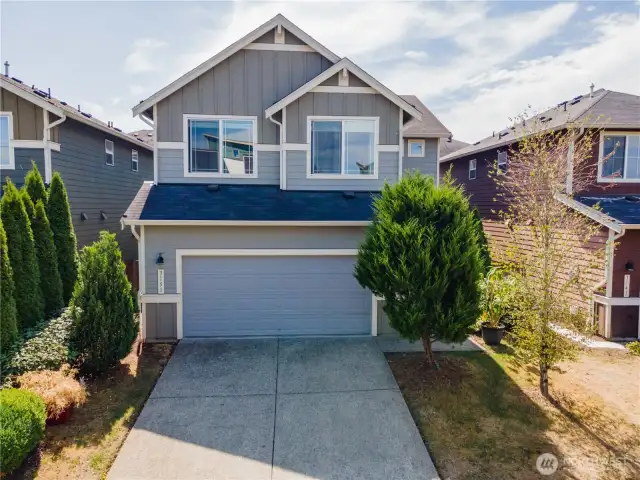 Front of 3151 Vista Verde Ln SW