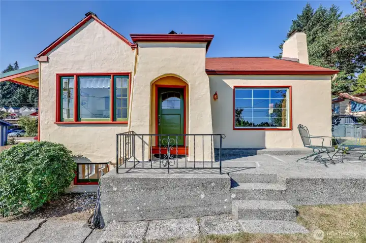 Welcome home to this Spanish Stucco Beauty!
