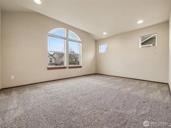 Bonus doors, double doors, no closet