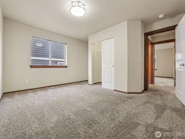 3rd bedroom, view of the sideyard