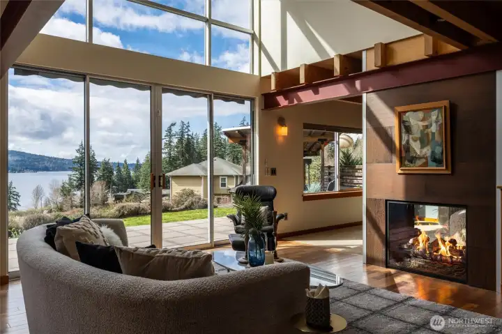 The lake view is central to each space, but the thoughtful design features and soaring vaulted ceiling cannot be missed.