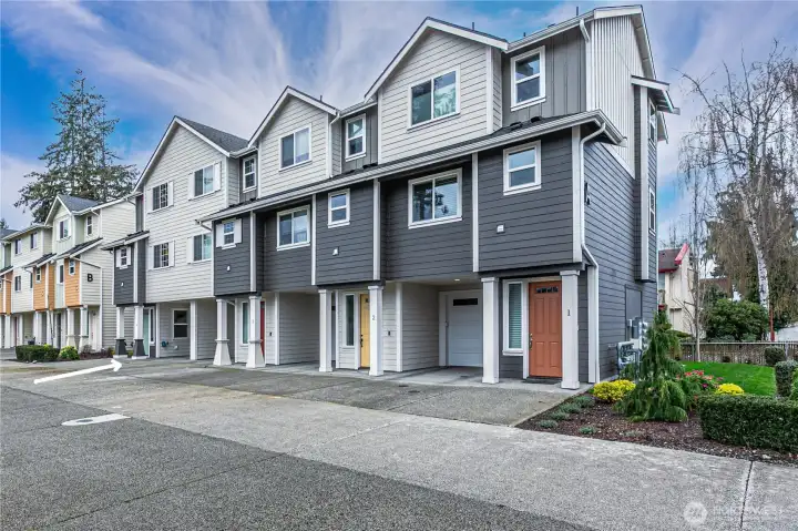 Welcome home to Midtown townhomes, built in 2023 this 1369 ft 2 bedroom home with garage is waiting for you!