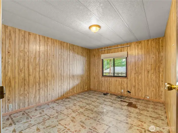 The second bedroom.