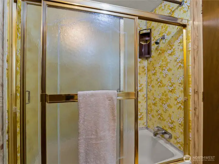 The Guest bathroom has a tub if soaking and relaxing is your thing.