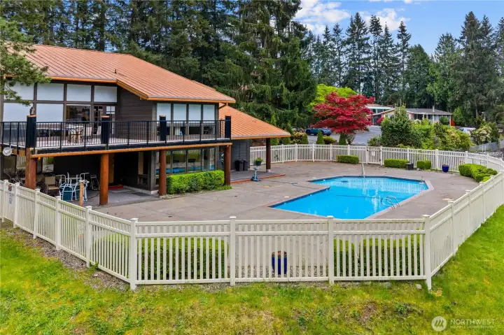 The park has a great club house with a pool, exercise room, and so much more.