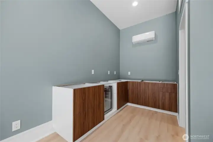 New garage flex space