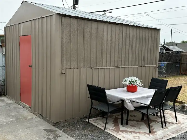 Shed
