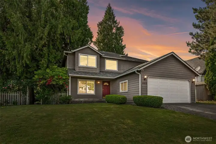 A beautiful home with all the curb appeal!