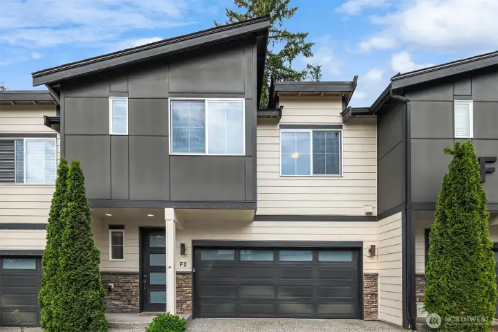 Backing to a protected greenbelt, this sunny, elegant townhouse offers a rare combination of privacy, space, and sophisticated contemporary style.