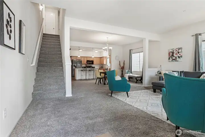 Townhome style, with bedrooms located upstairs Townhome style, with bedrooms located upstairs