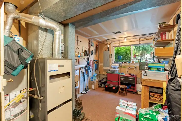 Utility/Hobby Room Utility/Hobby Room