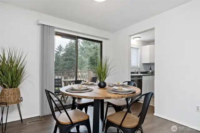 1013- Dining room leading to patio.