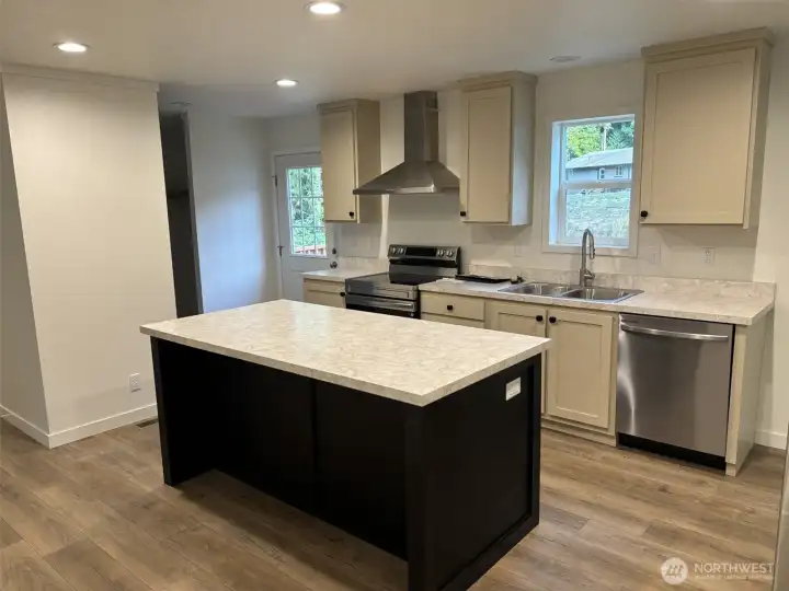 Kitchen and island with lots of room!