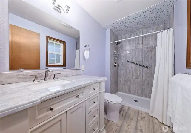 Updated 3/4 primary bathroom.