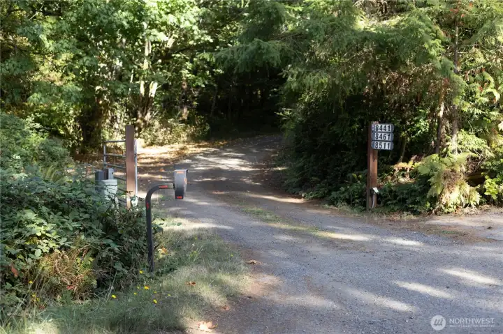 Entrance along Long Lake Road