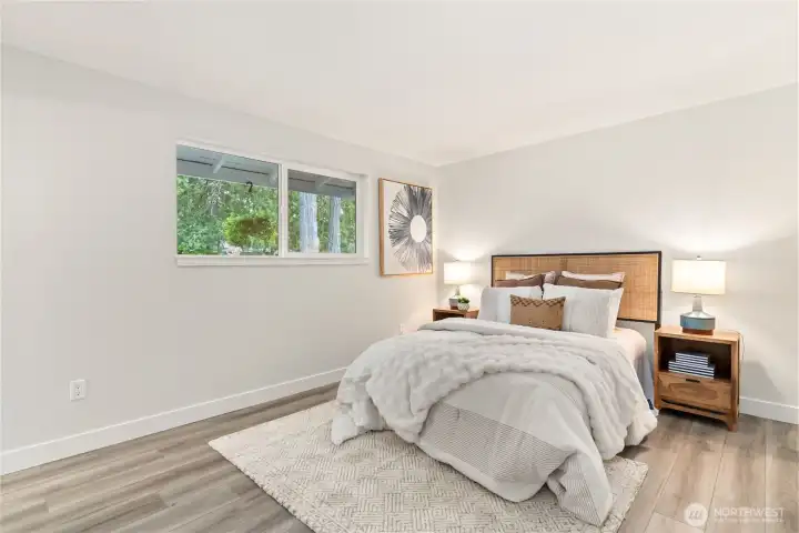 Spacious Primary Suite!