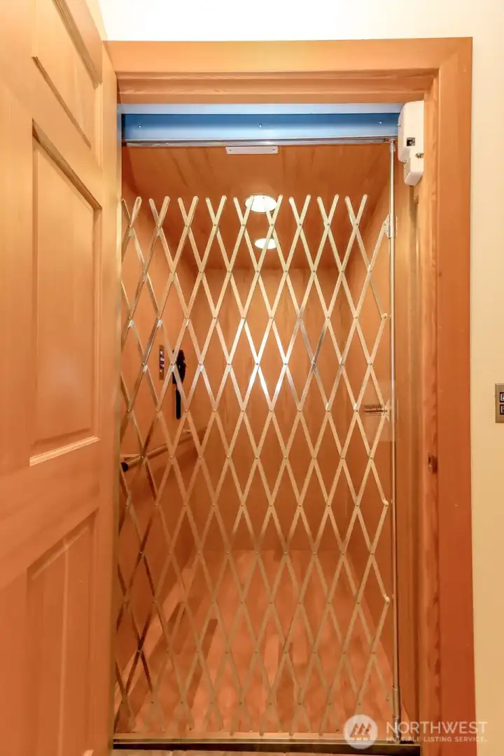 Yearly serviced Elevator with telephone