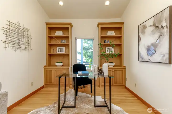 Office or 3rd bedroom with window seat and skylight