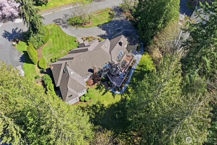 The Presidential 50-year roof has been recently cleaned while seven skylights bring natural light into key living spaces and fresh exterior paint completed in 2024 enhances curb appeal and preserves the home’s stately presence.