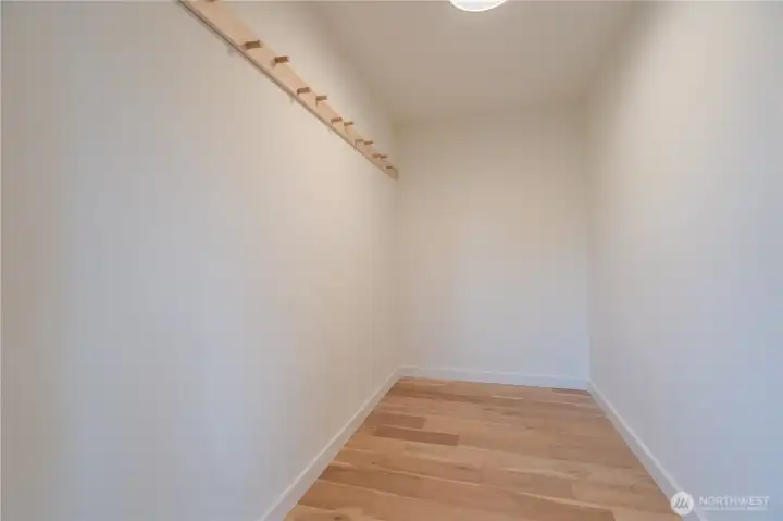 2d closet adjacent to primary