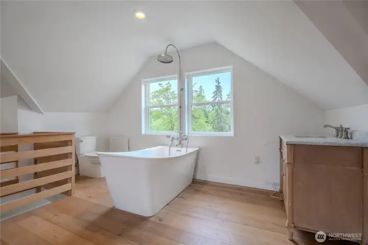 3rd level bath