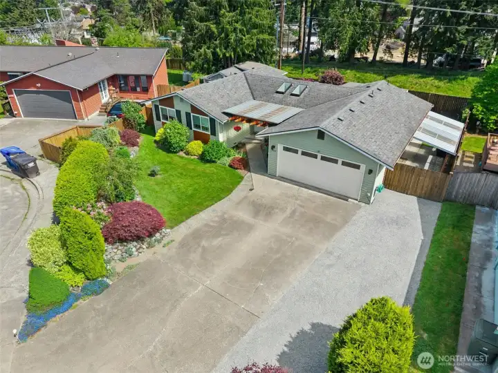 Lovingly maintained - all that's left to do is move-in and enjoy!