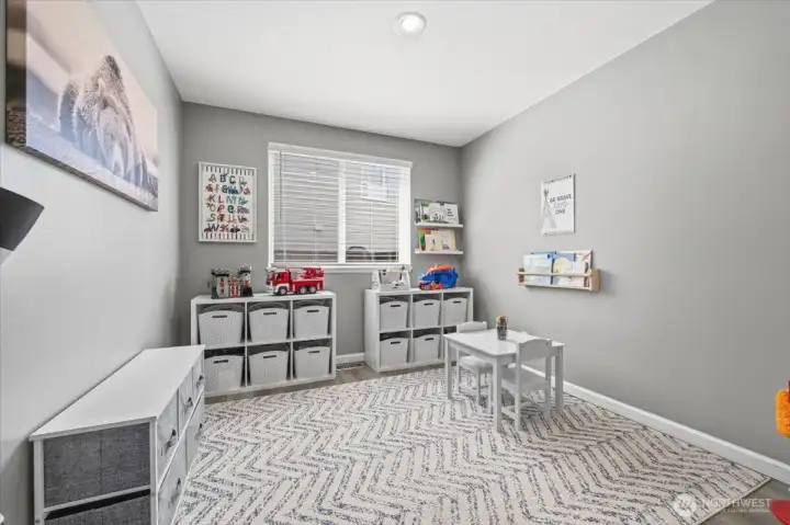 Multi functional den/playroom/guest room... imagine the possibilities!