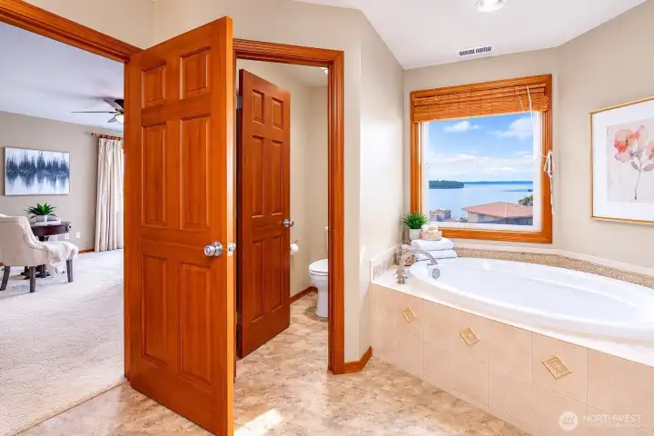 Primary bath