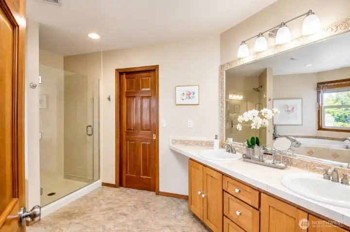 Primary bath