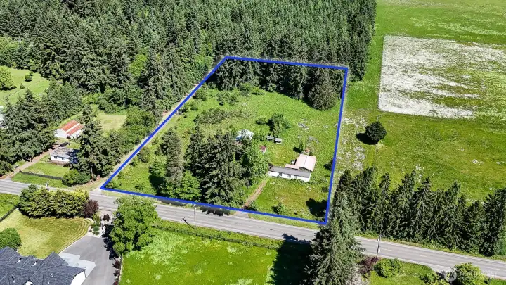 James Rd is at your fingertips for many options for community