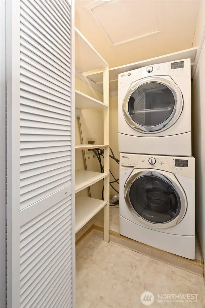 In unit Laundry In unit Laundry