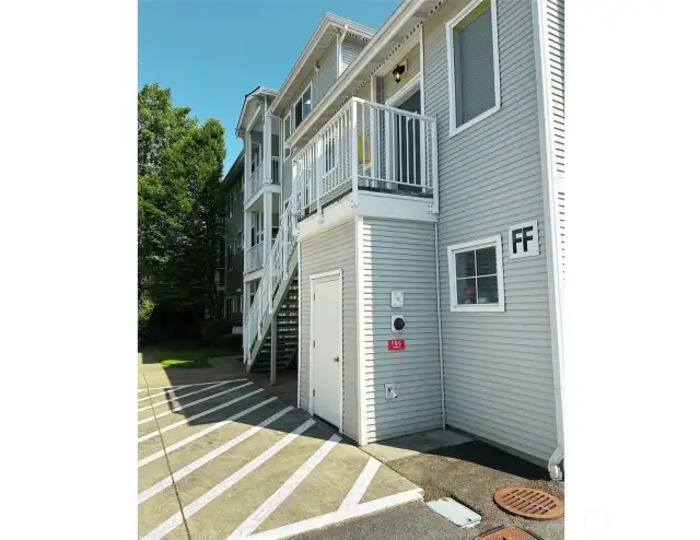 Building FF from parking lot to back patio
