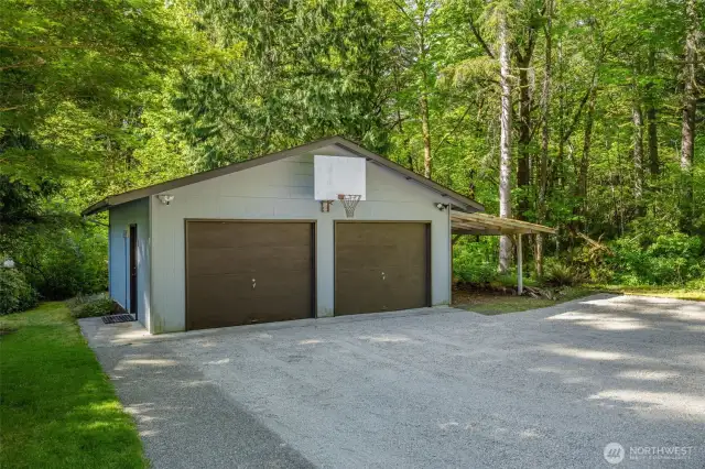2 Car Garage/Shop