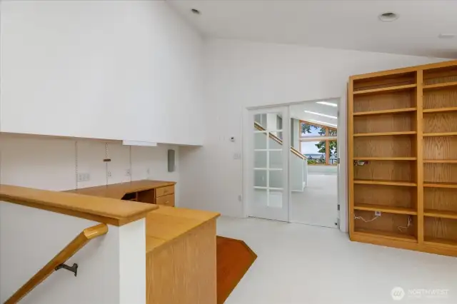 Office cabinetry