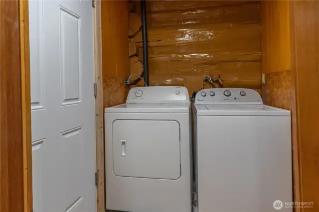 Laundry room in the hall