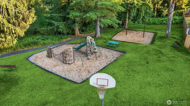 The grass color has been digitally enhanced