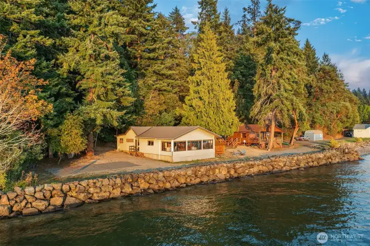 200 feet of waterfront with substantial bulkhead