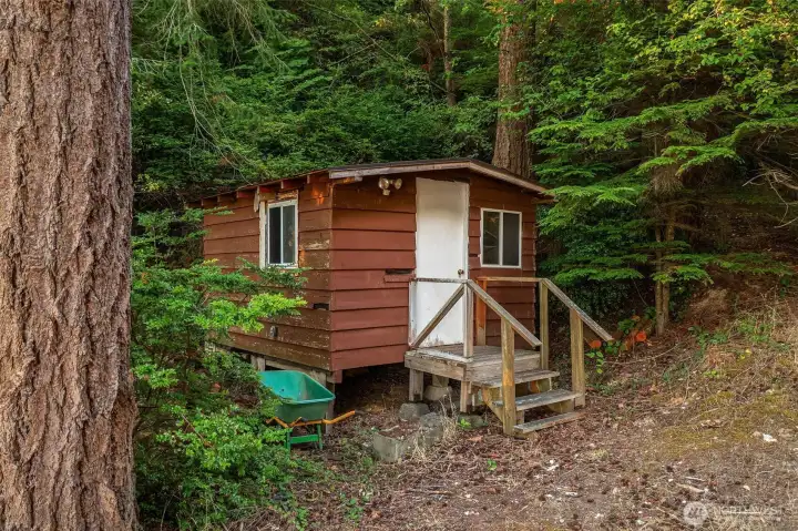 Shared well house