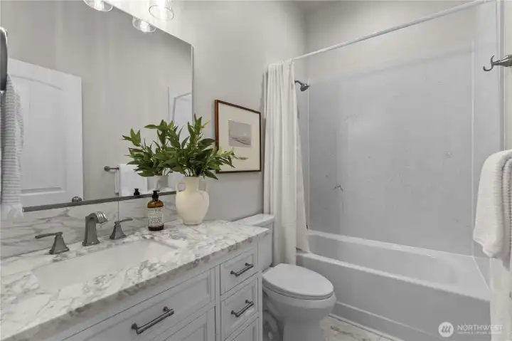 Main floor guest bath
