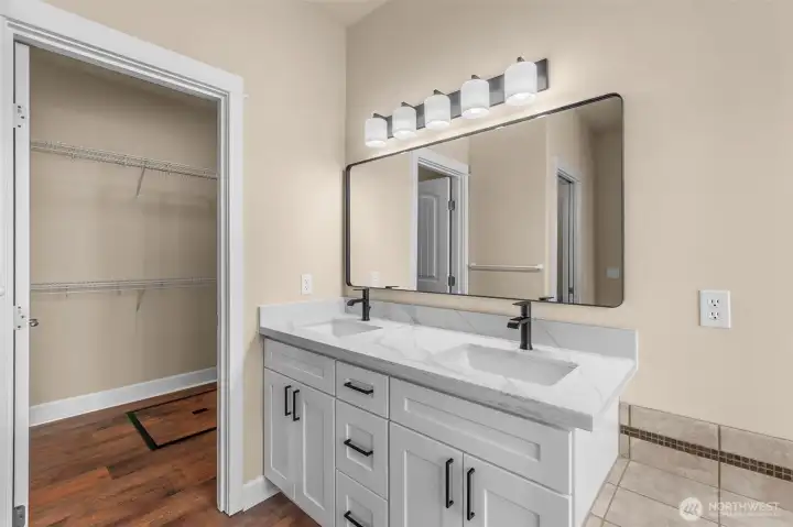 Primary walk in closet.