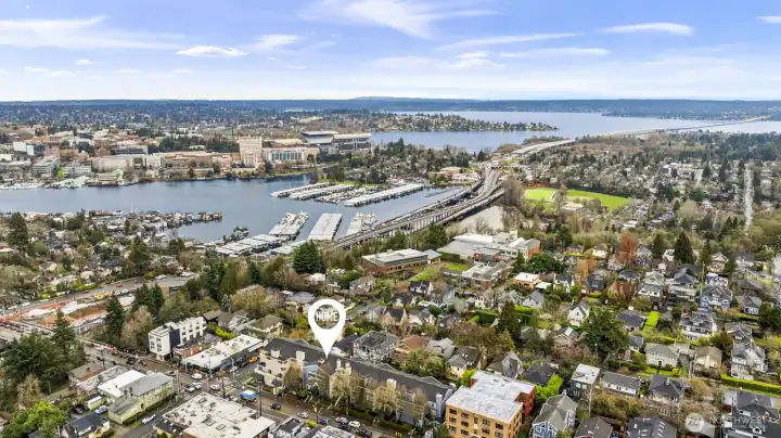 Commuting couldn't be easier from this location, thanks to quick nearby access to both I-5 and 520.