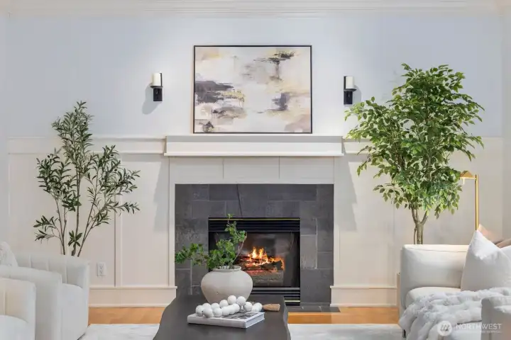 Gas fireplace in main floor living room