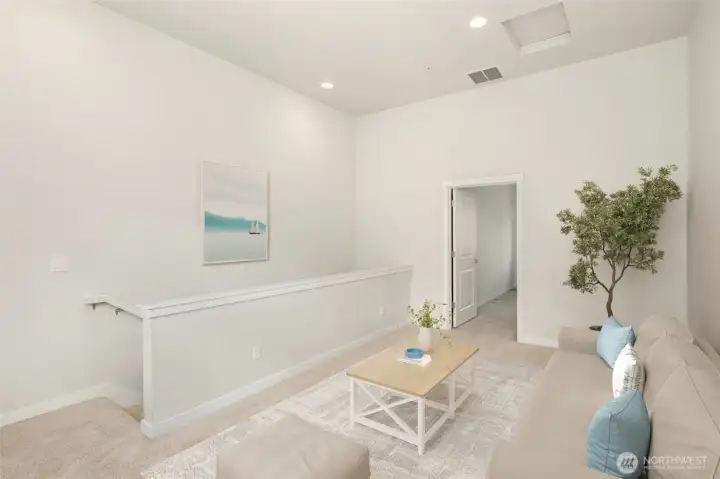 Adjacent 3rd bedroom off loft at crown level.