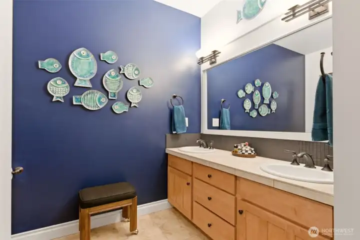 Double sink so you can have your space with a lot of places for things.