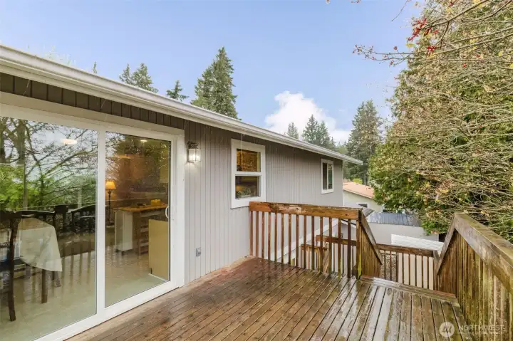 Large deck off kitchen