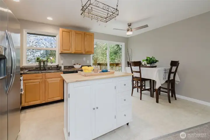 Spacious kitchen area