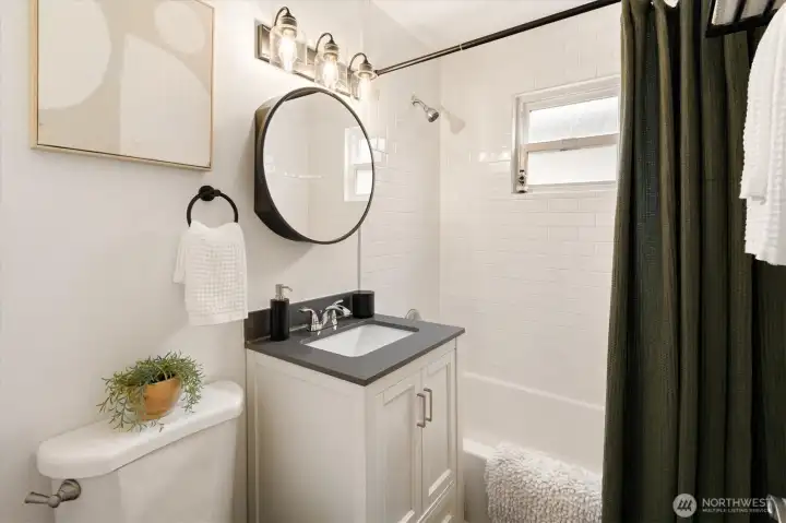 Full Bathroom